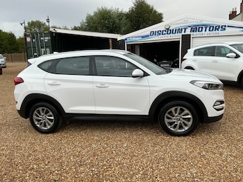 Used Hyundai TUCSON 2017 for sale - 79512841: Photo