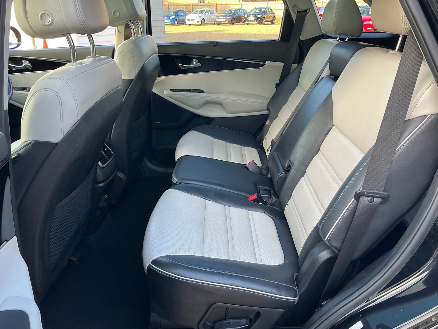 Used Kia Sorento 2017 for sale - 76275196: Photo 17