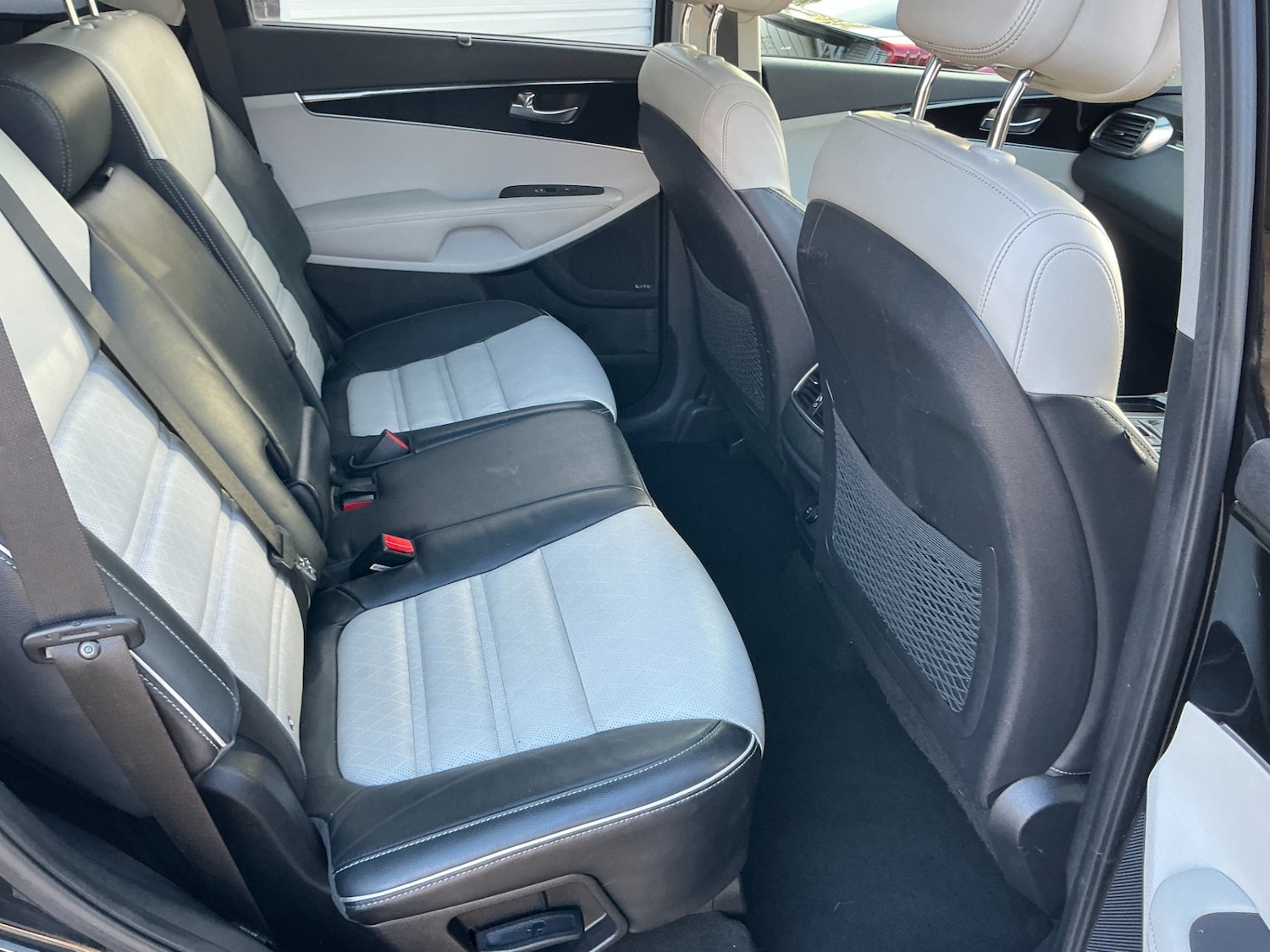 Used Kia Sorento 2017 for sale - 76275196: Photo 8