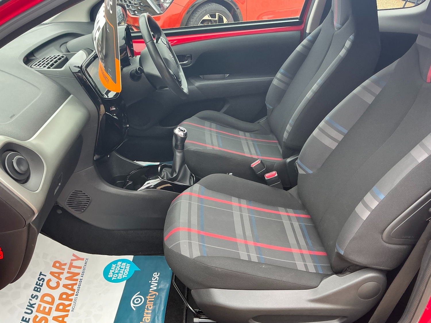 Used Peugeot 108 2014 for sale - 76232201: Photo 17