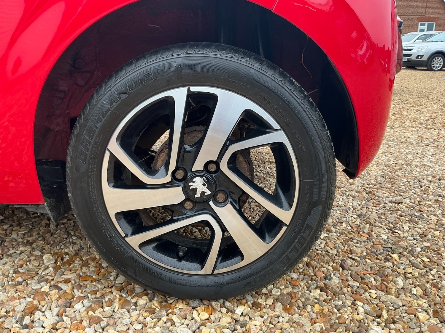 Used Peugeot 108 2014 for sale - 76232201: Photo 25