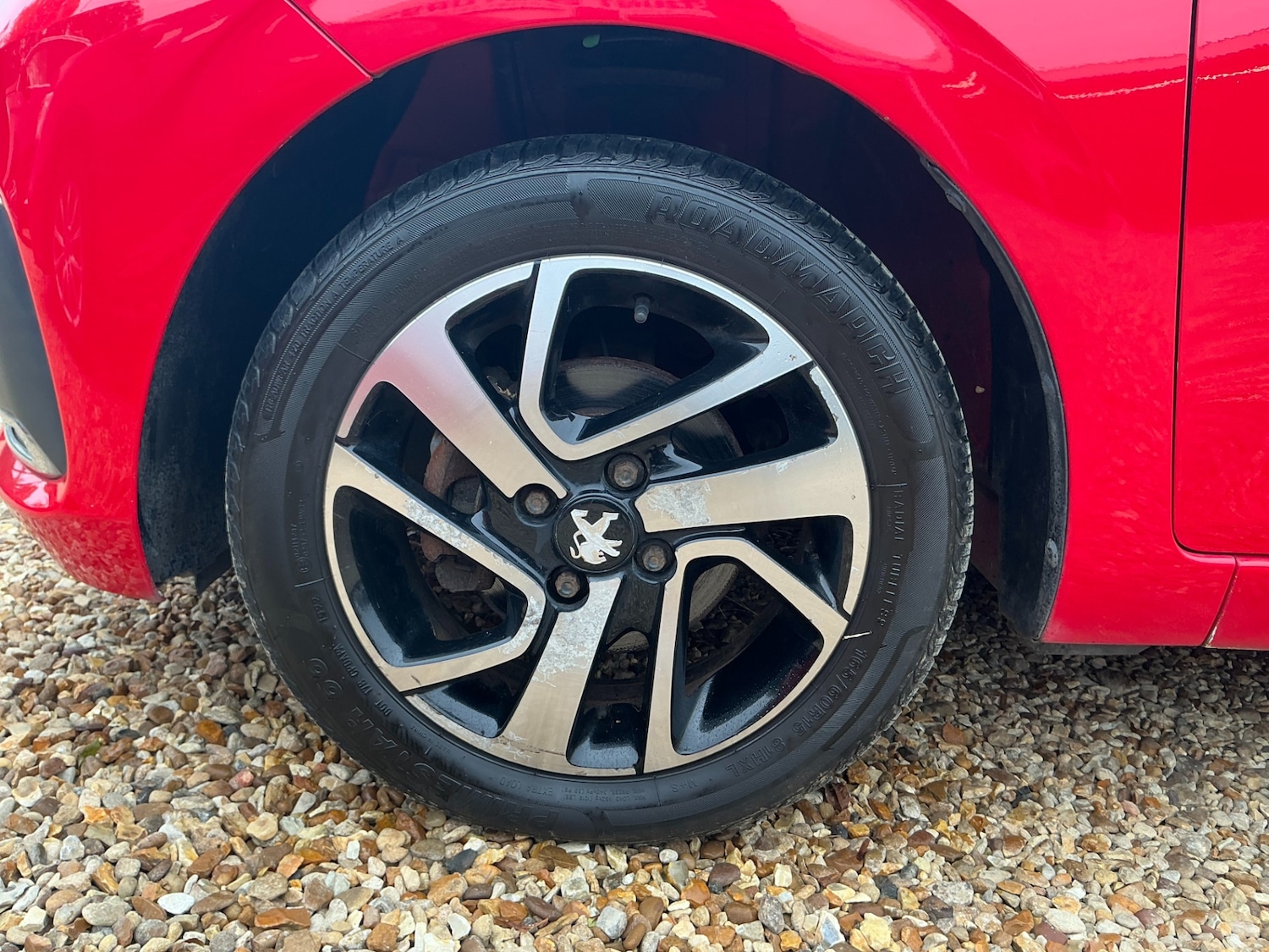 Used Peugeot 108 2014 for sale - 76232201: Photo 26