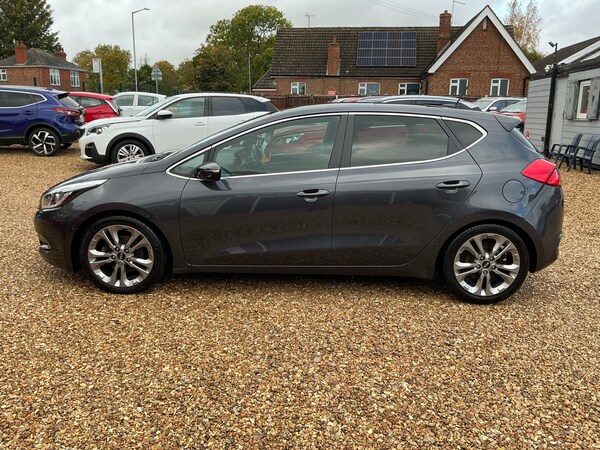 Used Kia Ceed 2012 for sale - 76289673: Photo 17