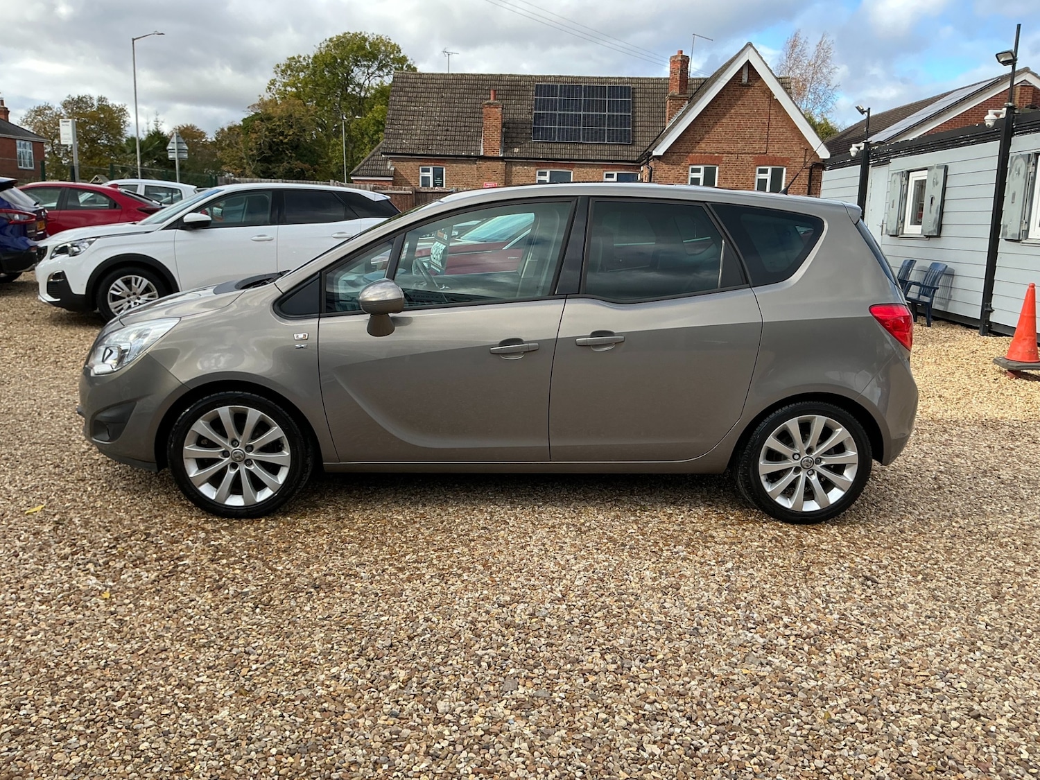 Used Vauxhall Meriva 2013 for sale - 76355393: Photo 8