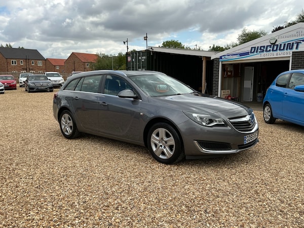 Used Vauxhall Insignia 2015 for sale - 75319914: Photo 2
