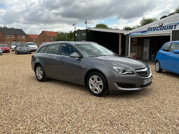 Used Vauxhall Insignia 2015 for sale - 75319914: Photo