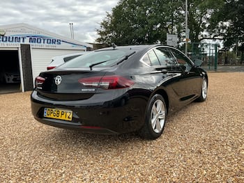 Used Vauxhall Insignia 2019 for sale - 79604956: Photo