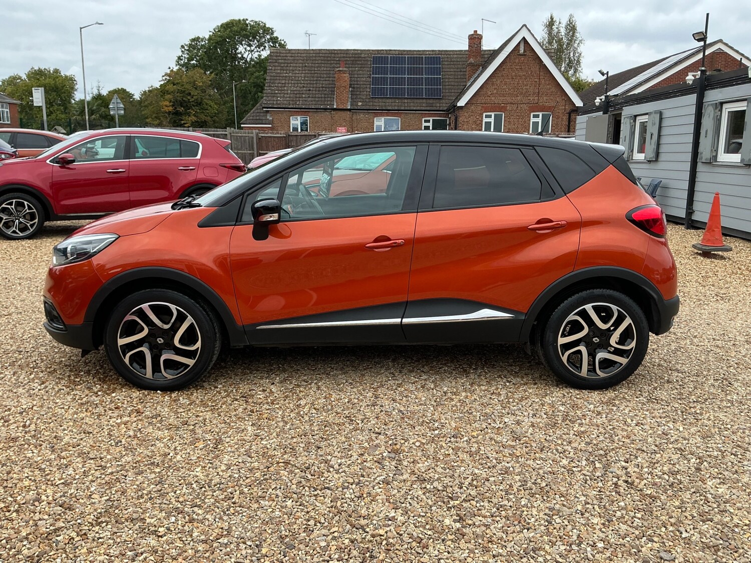Used Renault Captur 2014 for sale - 76063728: Photo 16
