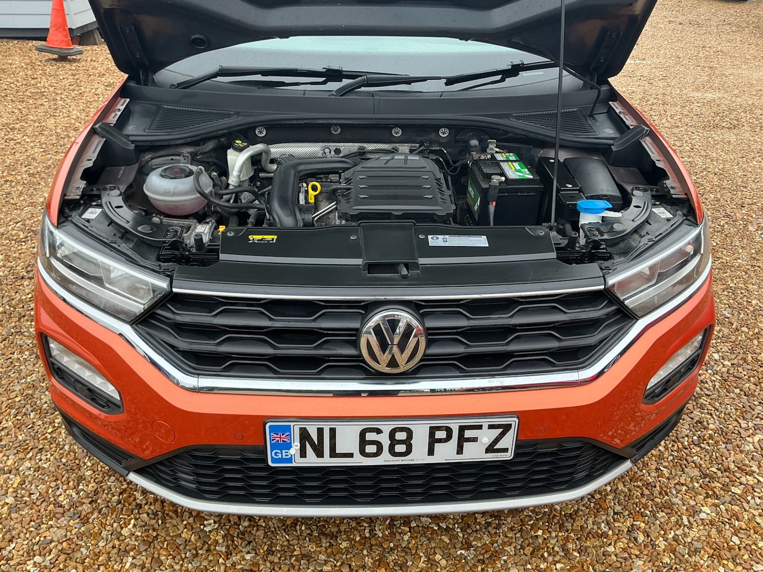 Used Volkswagen T-Roc 2018 for sale - 77449582: Photo 23