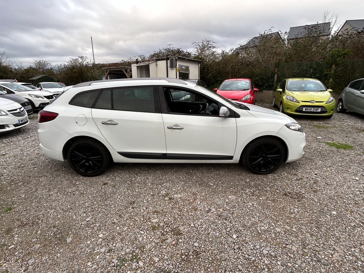 Used Renault Megane 2012 for sale - 77065835: Photo 2