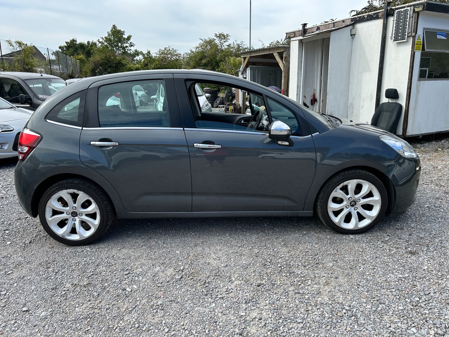 Used Citroen C3 2014 for sale - 76316491: Photo 2