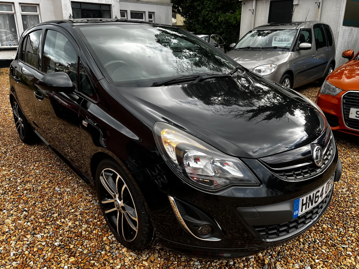 Used Vauxhall Corsa 2014 for sale - 77570965: Photo 3