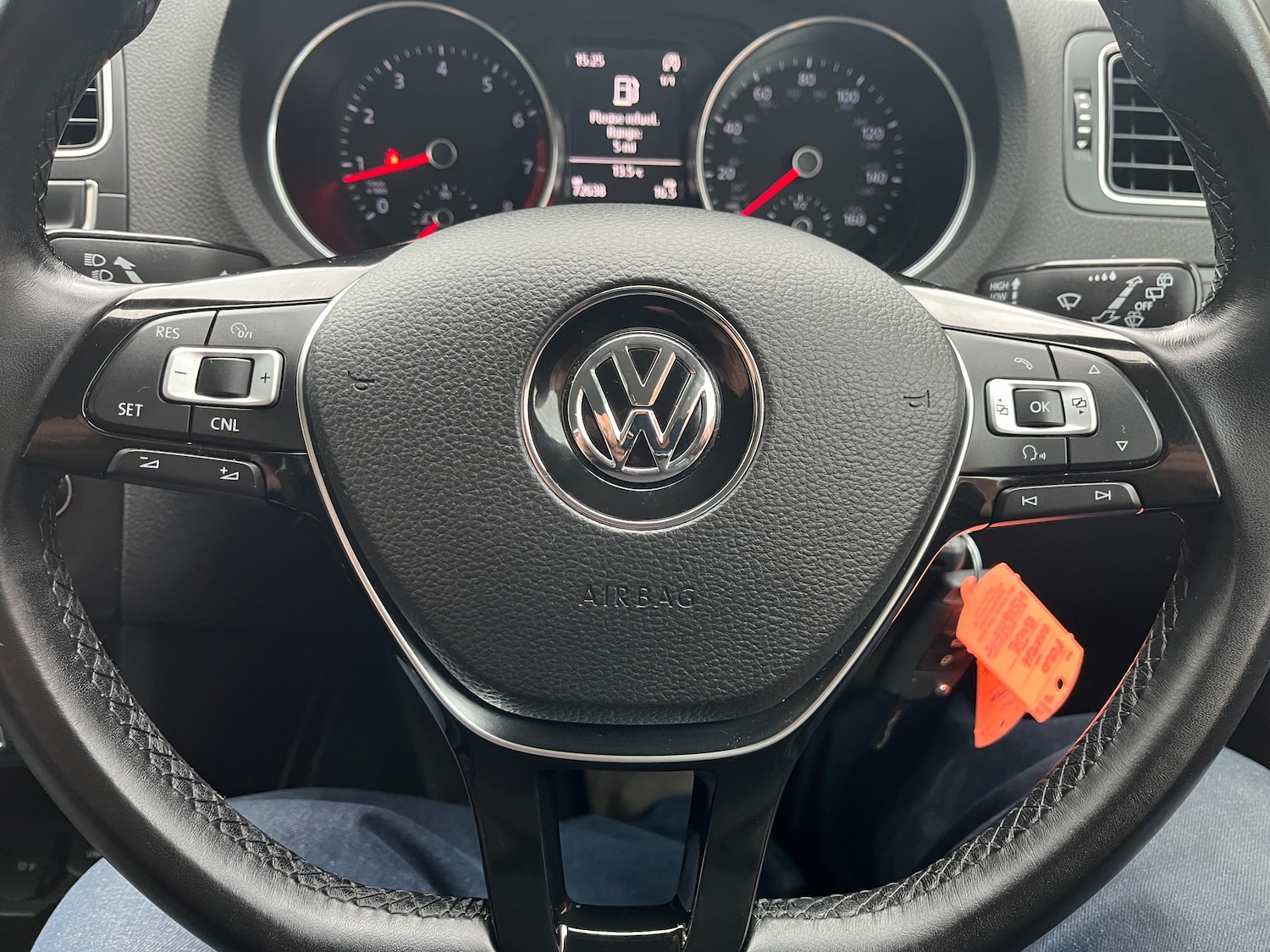 Used Volkswagen Polo 2016 for sale - 76082430: Photo 12