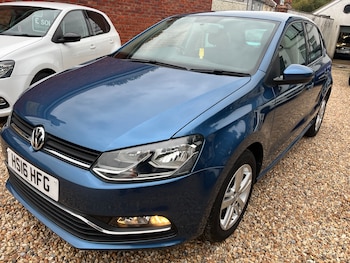 Volkswagen - Polo
