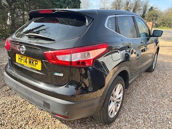 Used Nissan Qashqai 2014 for sale - 77962412: Photo