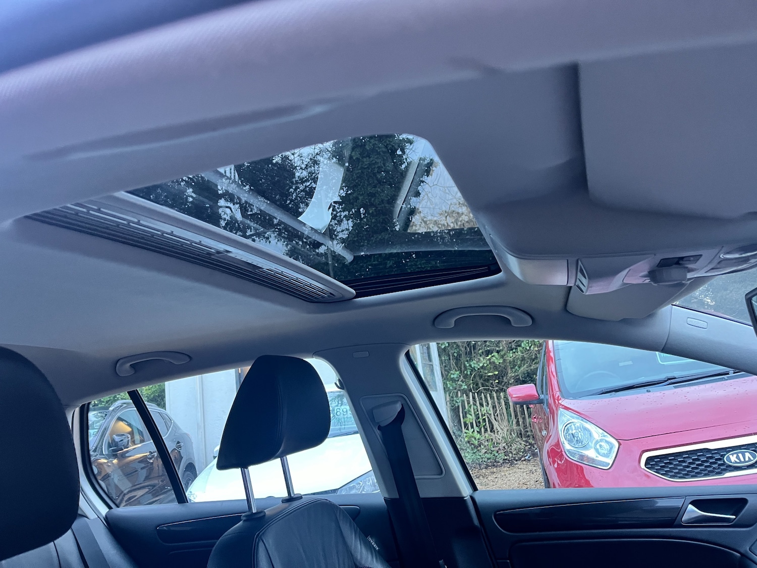 Used Volkswagen Golf 2011 for sale - 77301601: Photo 10