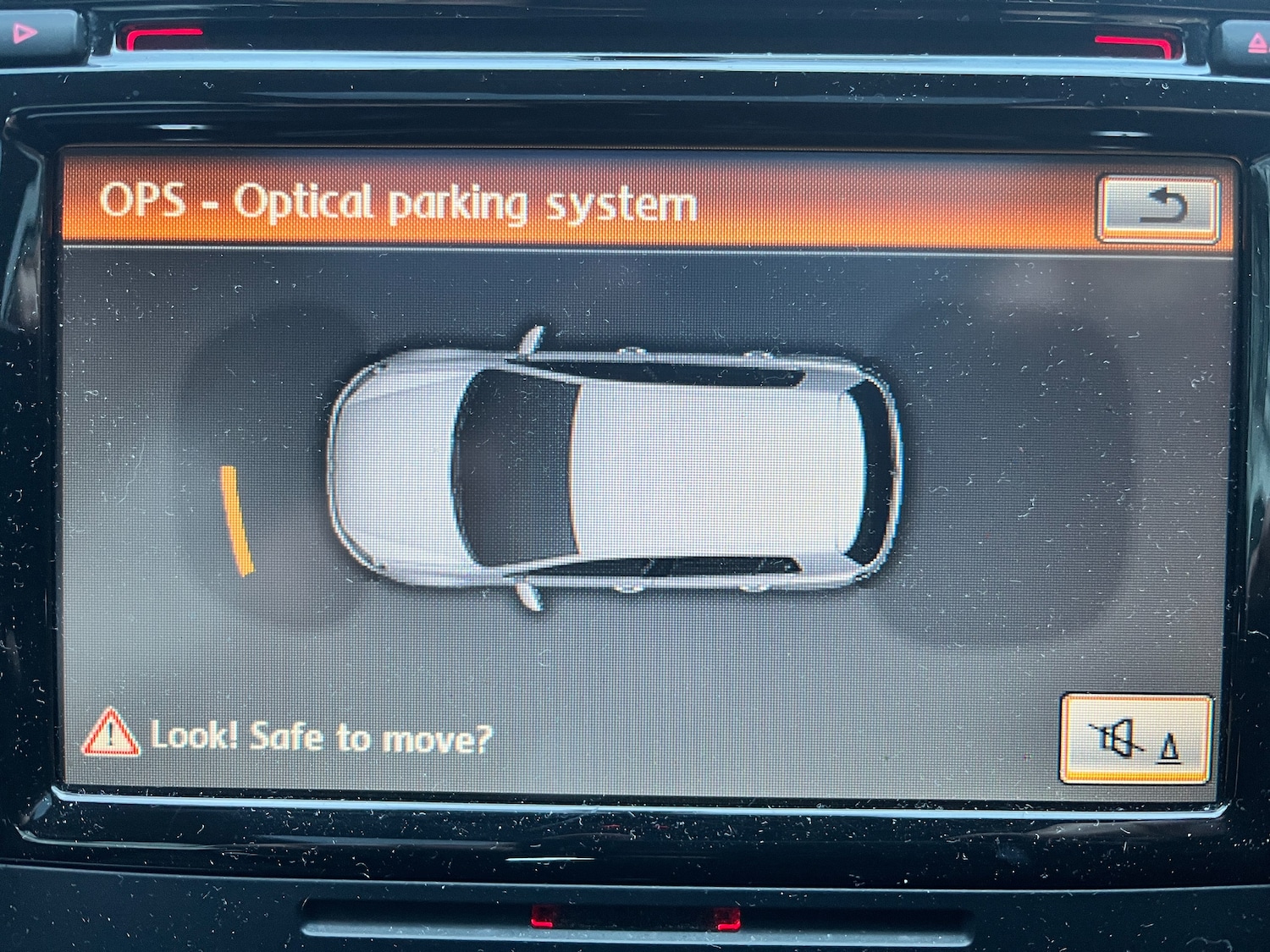 Used Volkswagen Golf 2011 for sale - 77301601: Photo 24