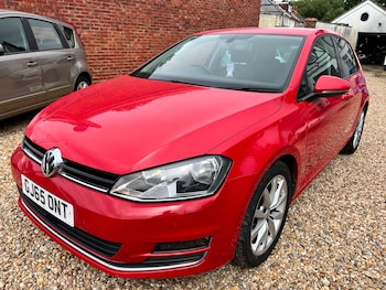 Used Volkswagen Golf 2015 for sale - 78750384: Photo