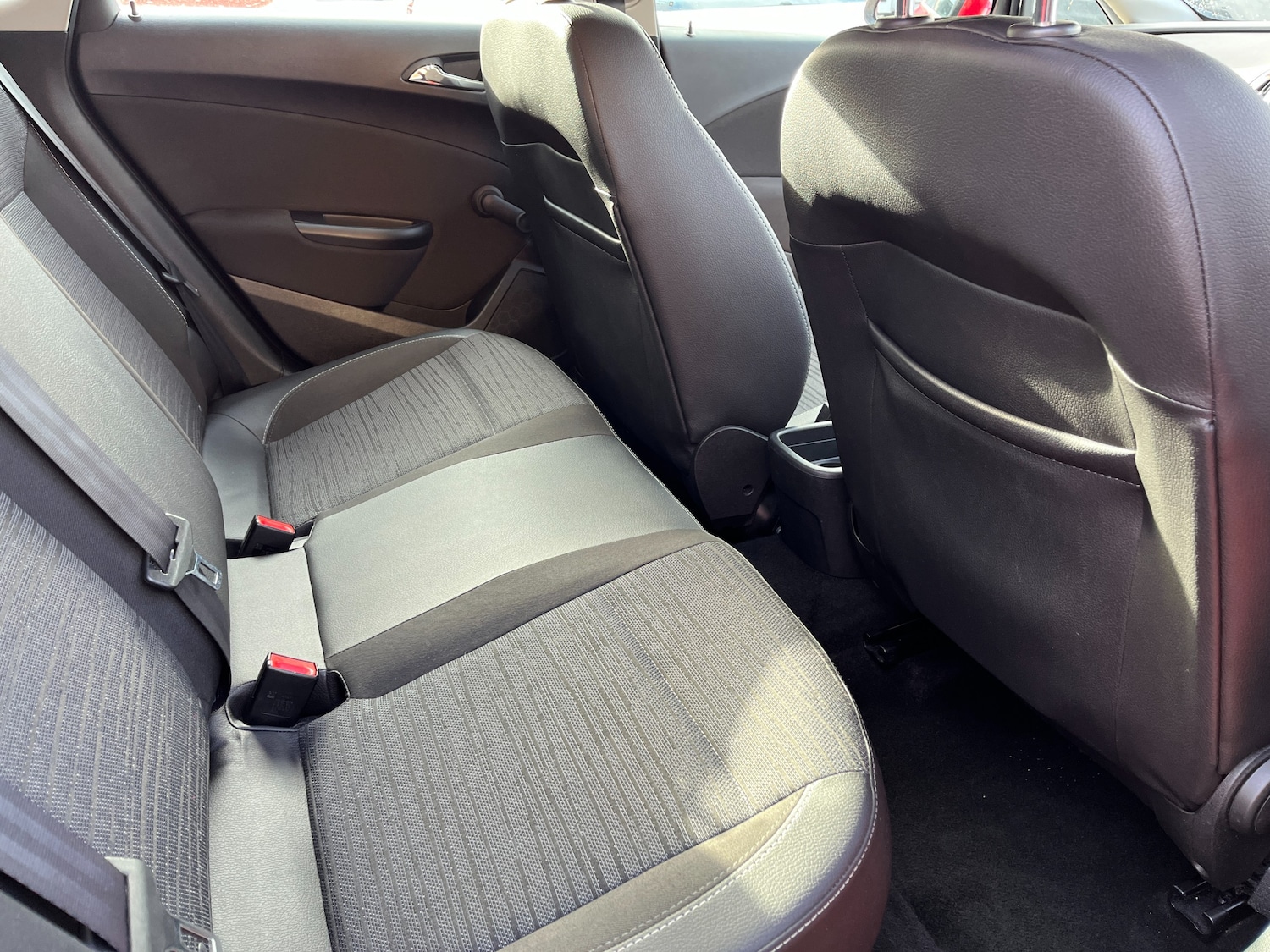 Used Vauxhall Astra 2015 for sale - 76508890: Photo 11