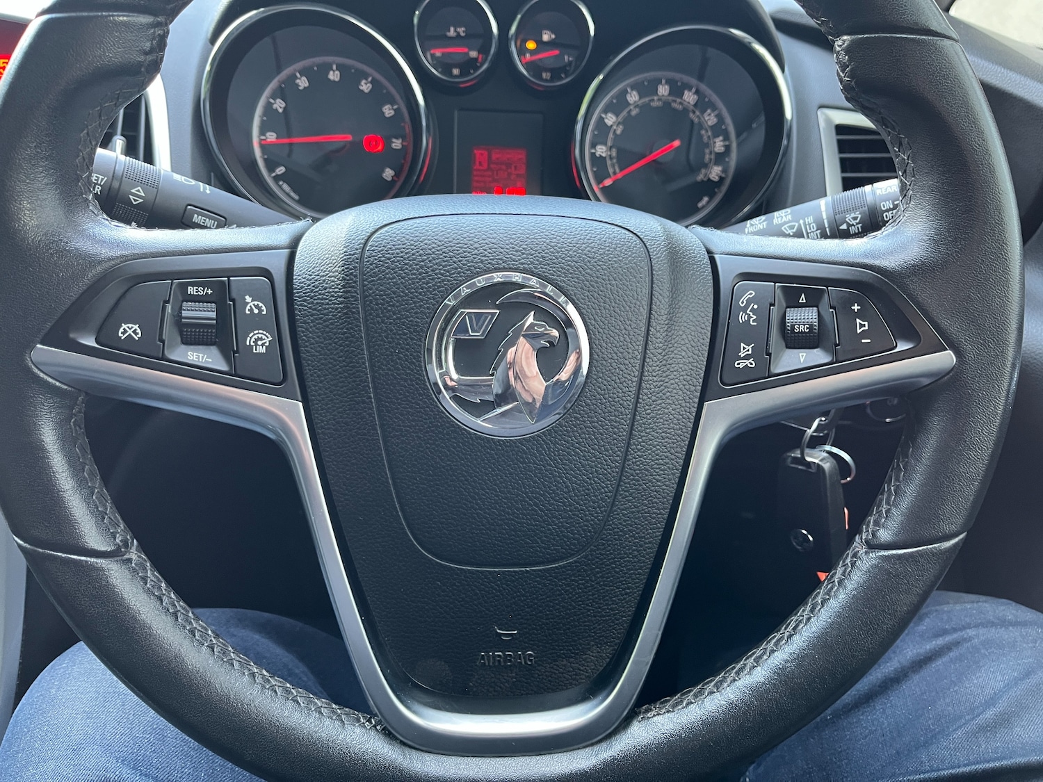 Used Vauxhall Astra 2015 for sale - 76508890: Photo 12