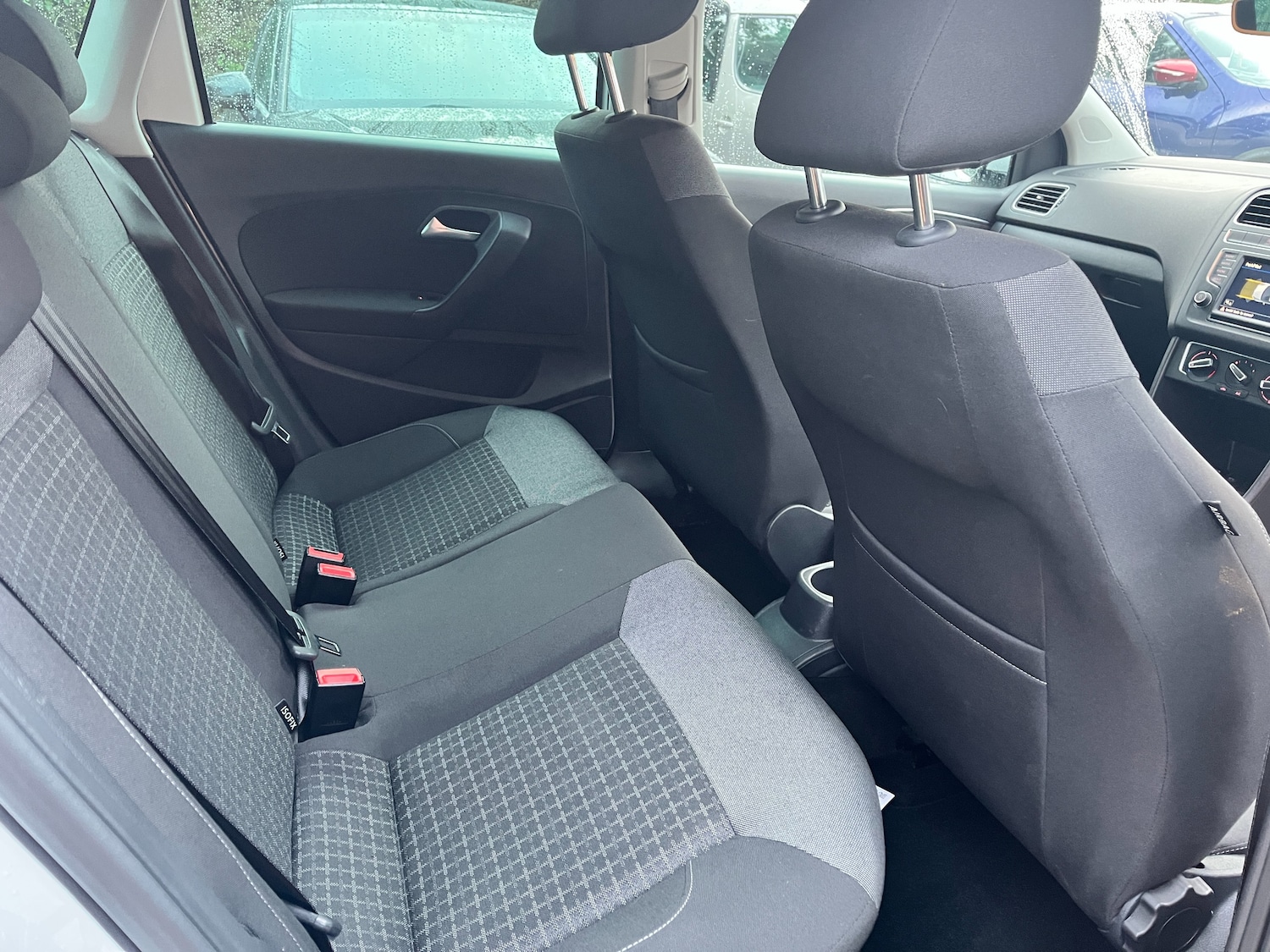 Used Volkswagen Polo 2017 for sale - 77249432: Photo 11