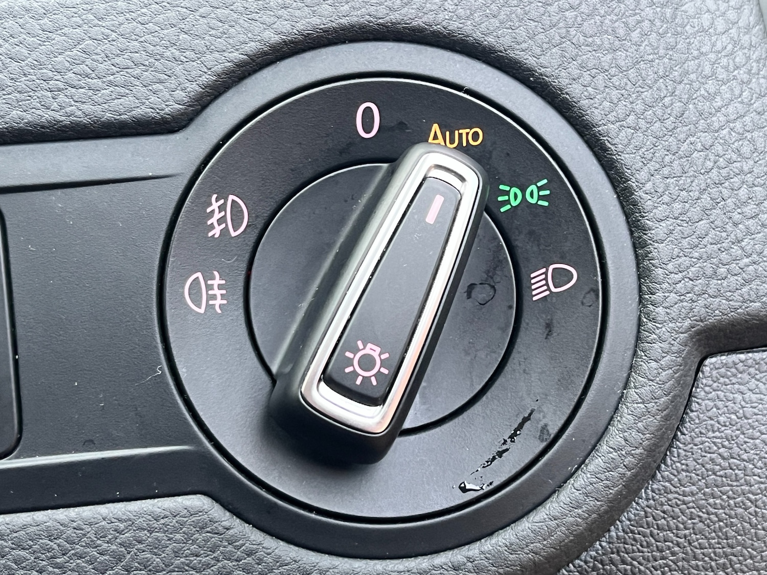 Used Volkswagen Polo 2017 for sale - 77249432: Photo 12