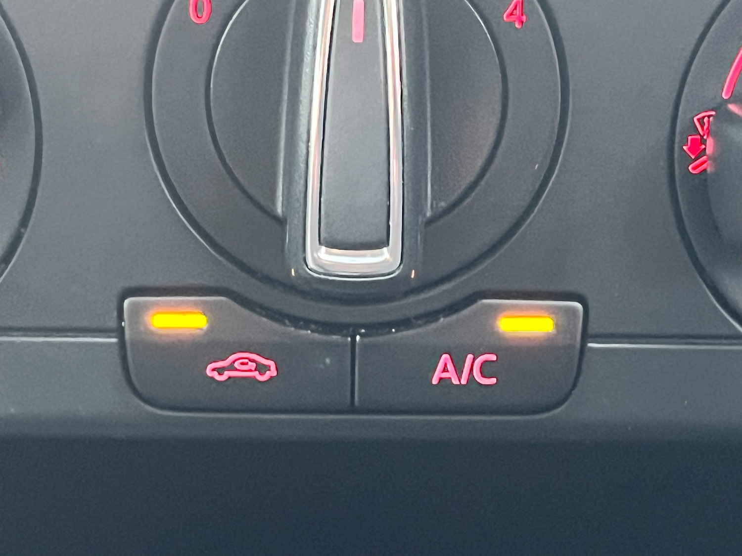 Used Volkswagen Polo 2017 for sale - 77249432: Photo 17