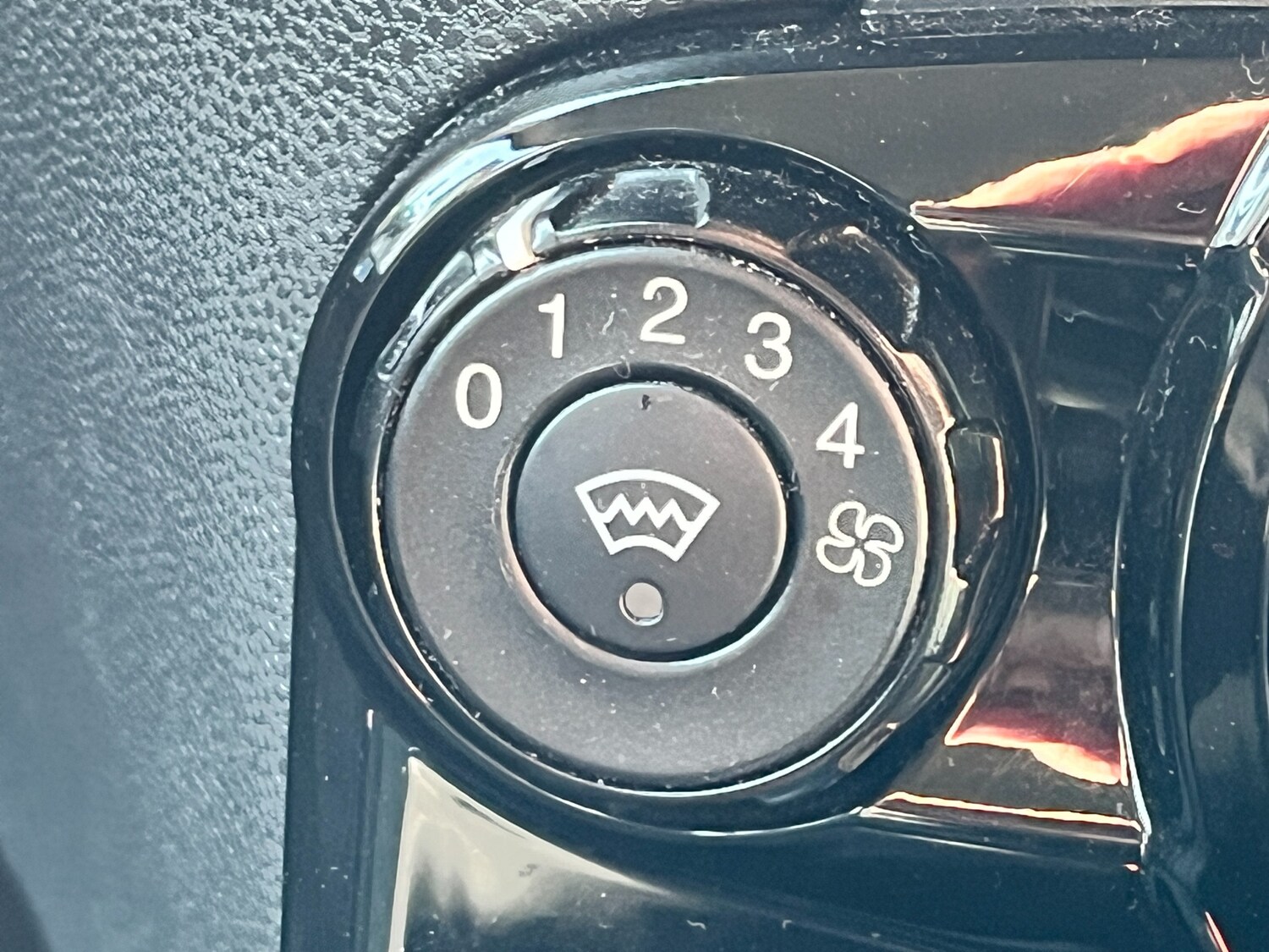 Used Ford Fiesta 2015 for sale - 77747427: Photo 13