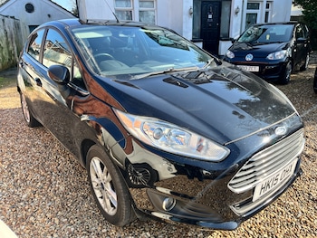 Used Ford Fiesta 2015 for sale - 77747427: Photo