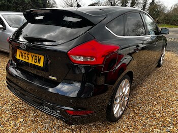 Used Ford Focus 2015 for sale - 77570964: Photo