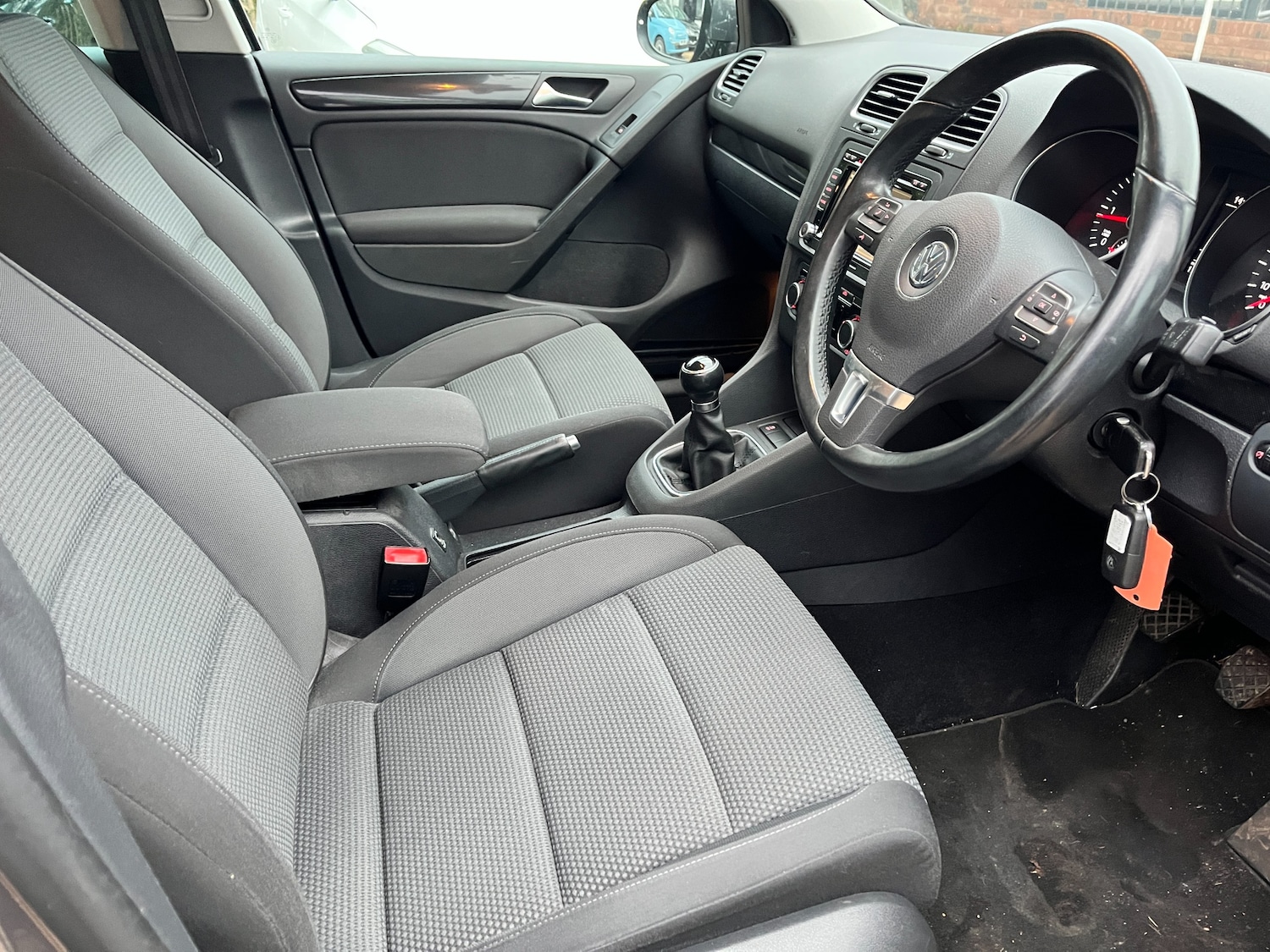 Used Volkswagen Golf 2012 for sale - 77037527: Photo 8