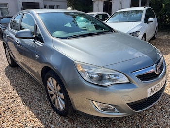 Used Vauxhall Astra 2011 for sale - 75440463: Photo