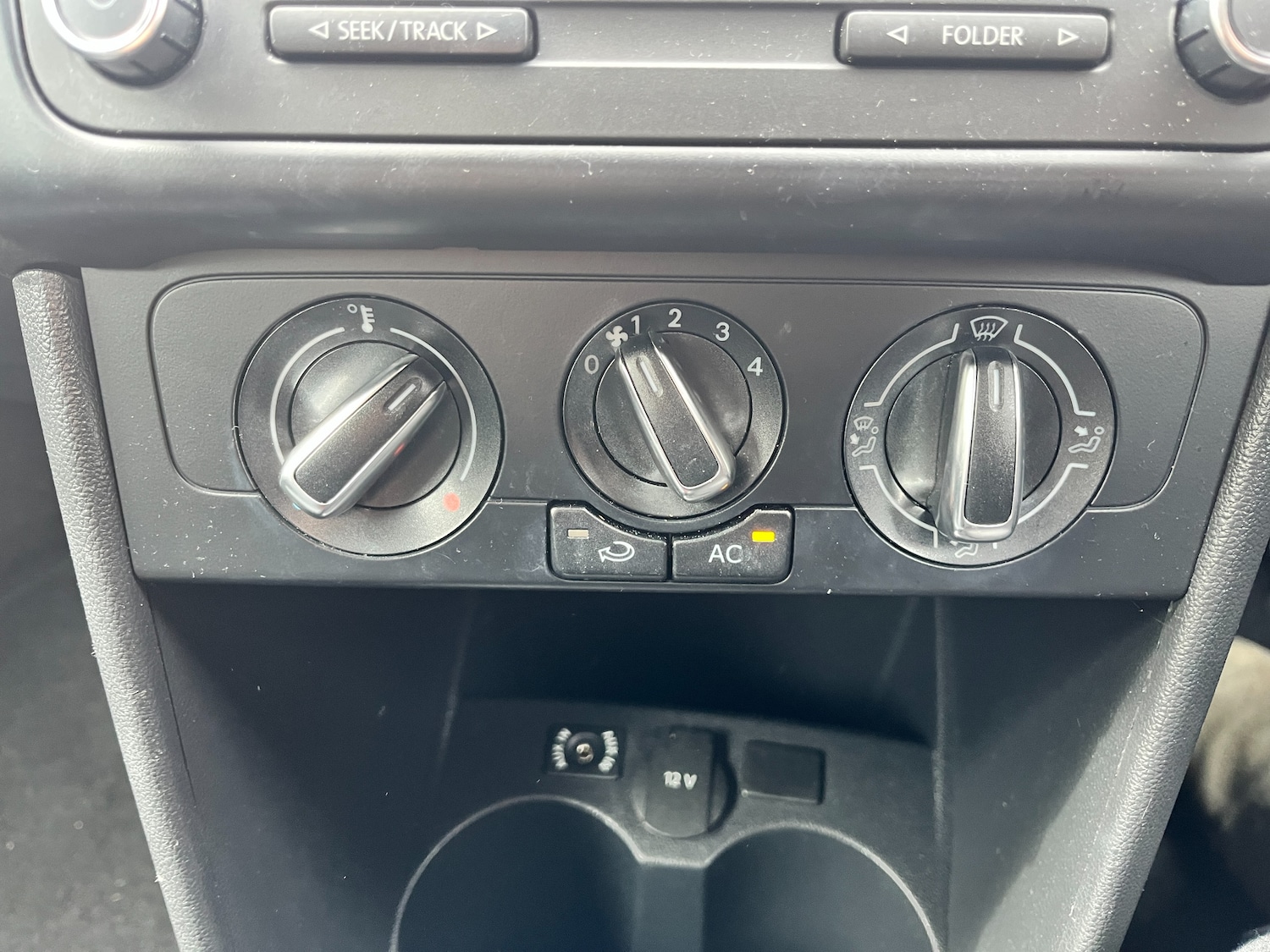 Used Volkswagen Polo 2012 for sale - 77878694: Photo 14