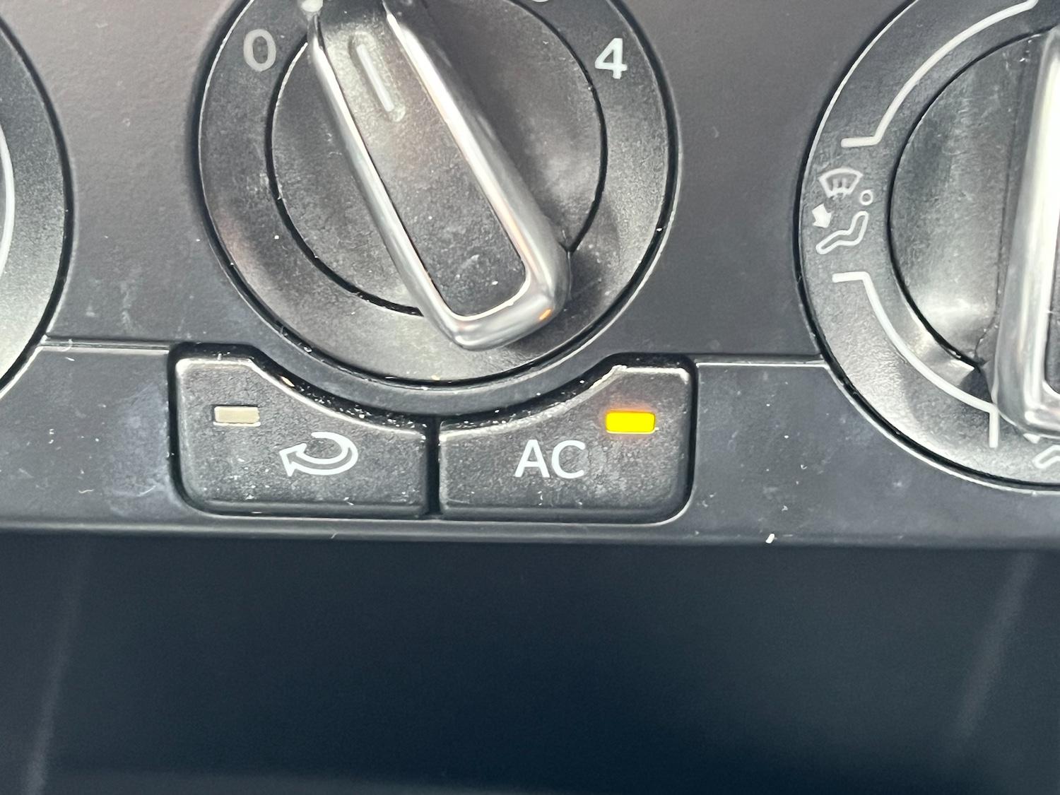 Used Volkswagen Polo 2012 for sale - 77878694: Photo 15