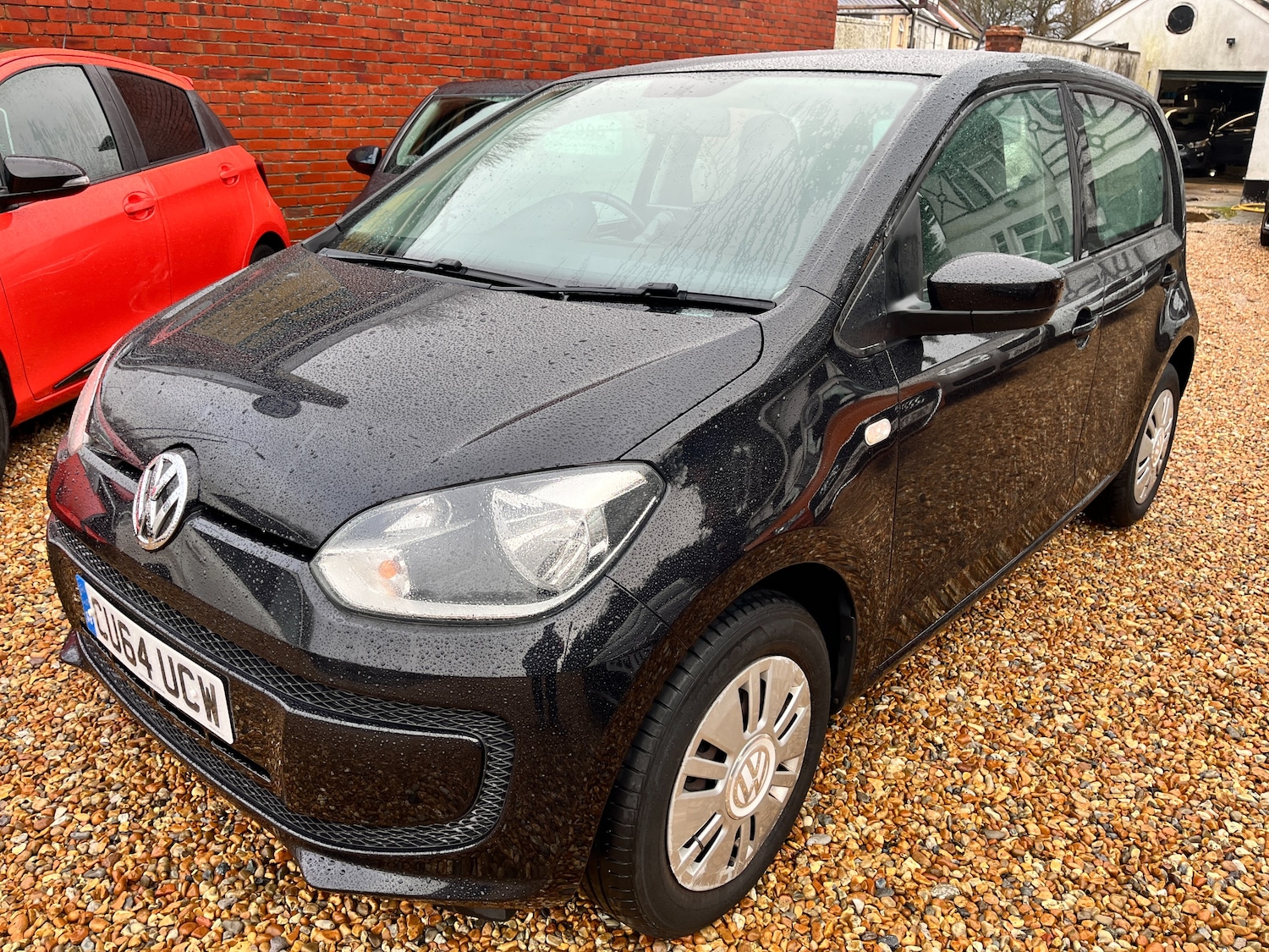 Used Volkswagen up! 2014 for sale - 77620348: Photo 1