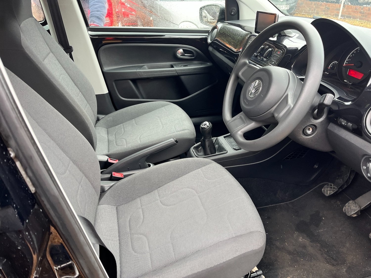 Used Volkswagen up! 2014 for sale - 77620348: Photo 10