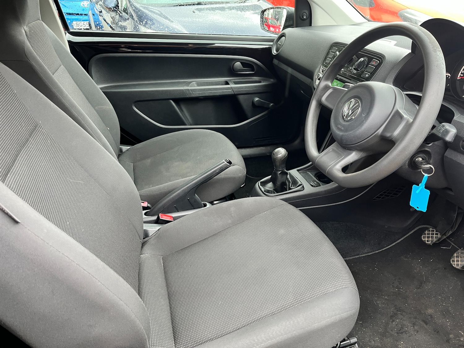 Used Volkswagen up! 2013 for sale - 77546161: Photo 8