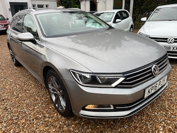 Used Volkswagen Passat 2016 for sale - 76650363: Photo
