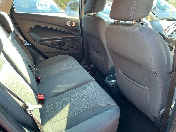 Used Ford Fiesta 2012 for sale - 76193853: Photo 11