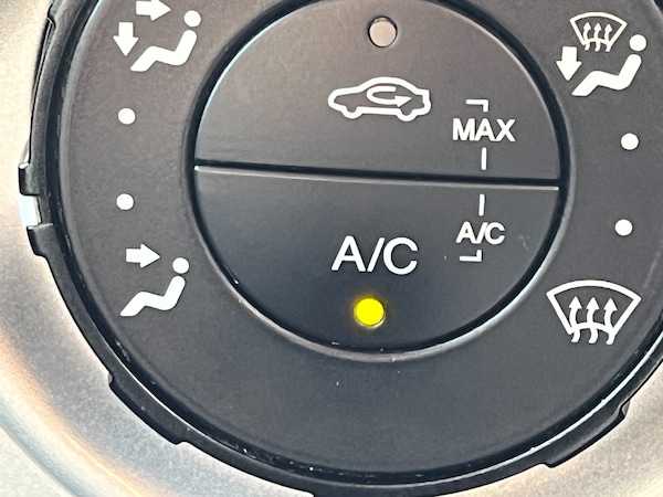 Used Ford Fiesta 2012 for sale - 76193853: Photo 13