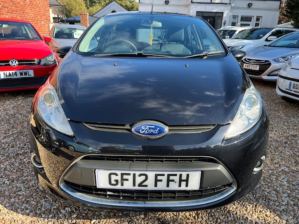 Used Ford Fiesta 2012 for sale - 76193853: Photo 2