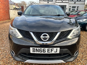 Used Nissan Qashqai 2016 for sale - 77226129: Photo
