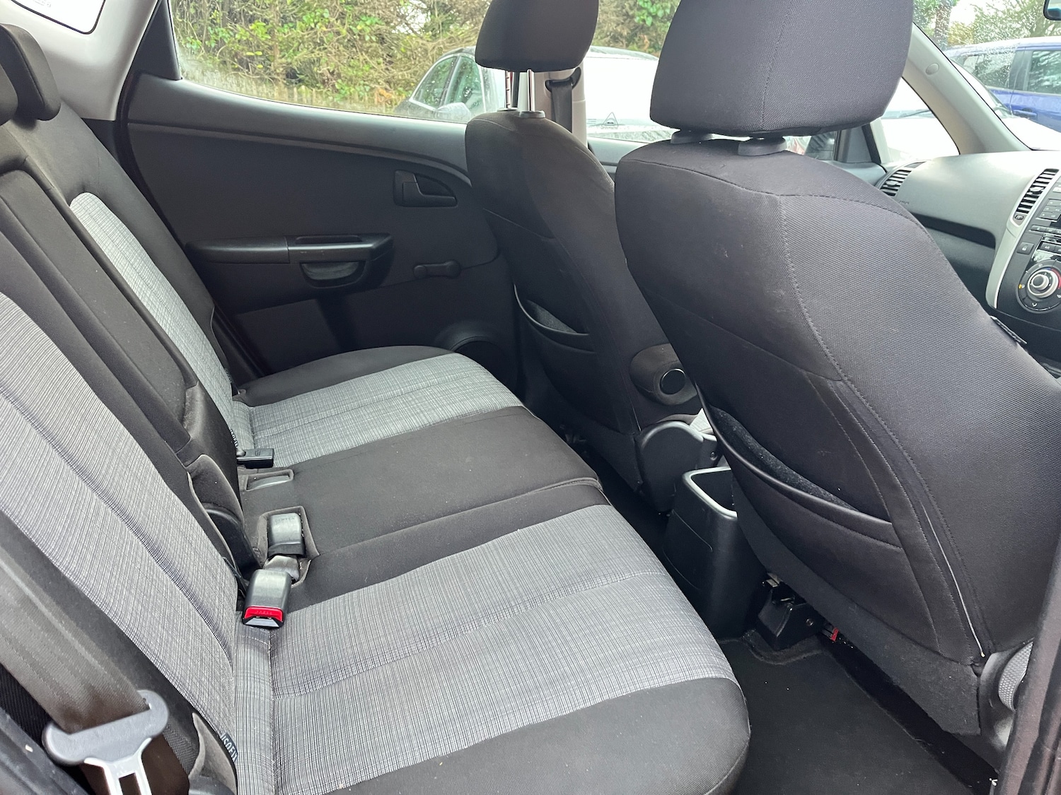 Used Kia Venga 2012 for sale - 77249430: Photo 9