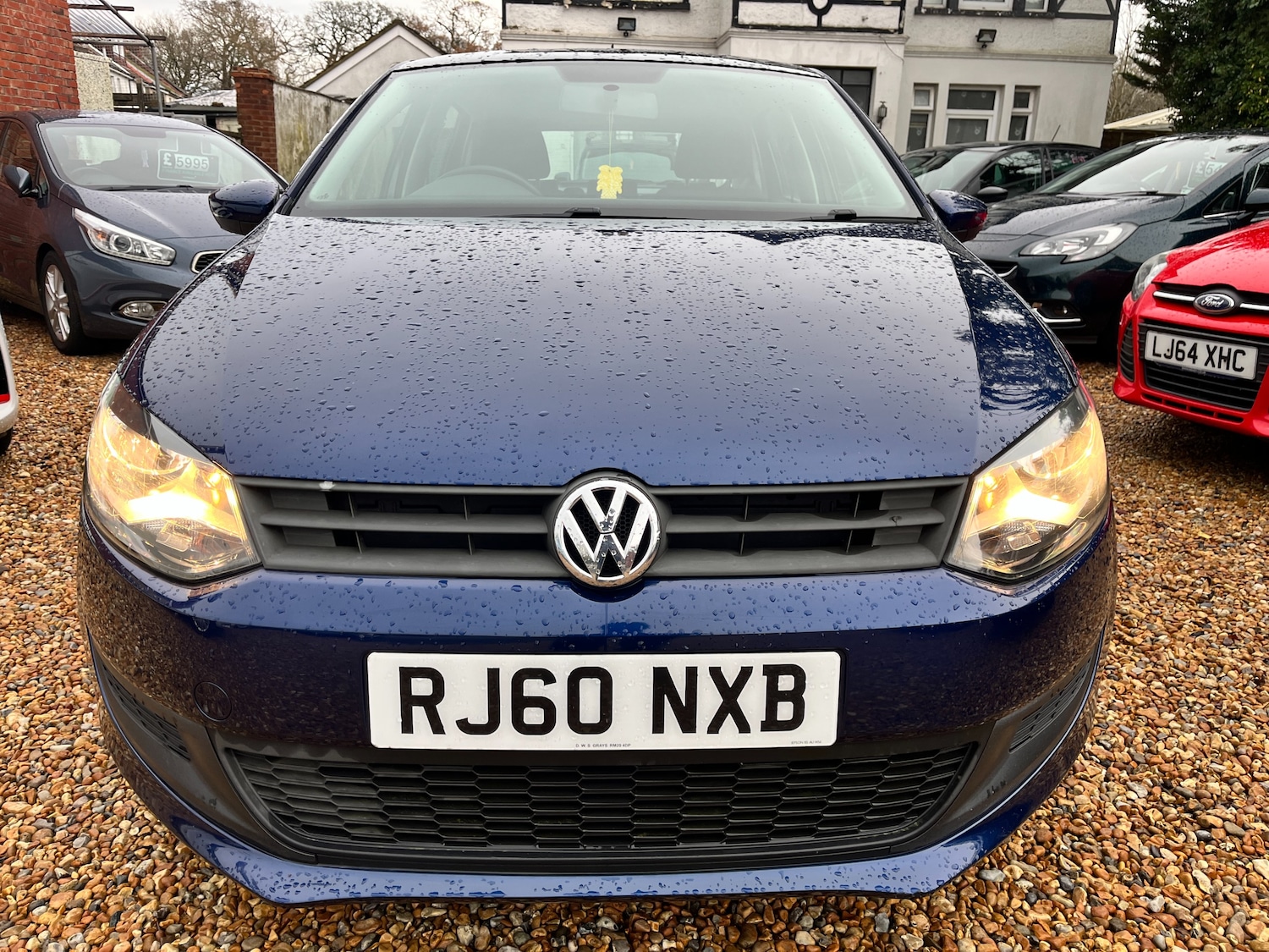 Used Volkswagen Polo 2011 for sale - 76883977: Photo 2