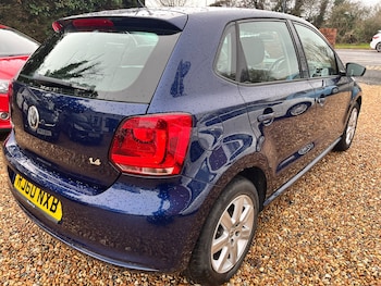 Used Volkswagen Polo 2011 for sale - 76883977: Photo