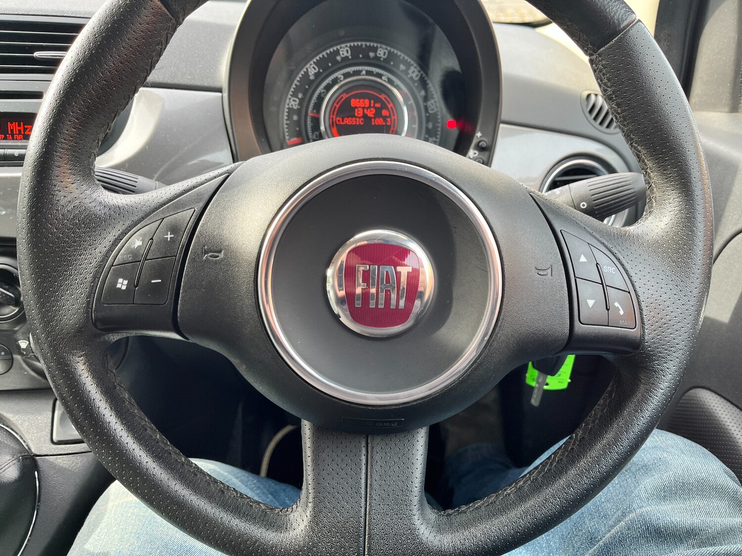 Used Fiat 500 2010 for sale - 77582535: Photo 11