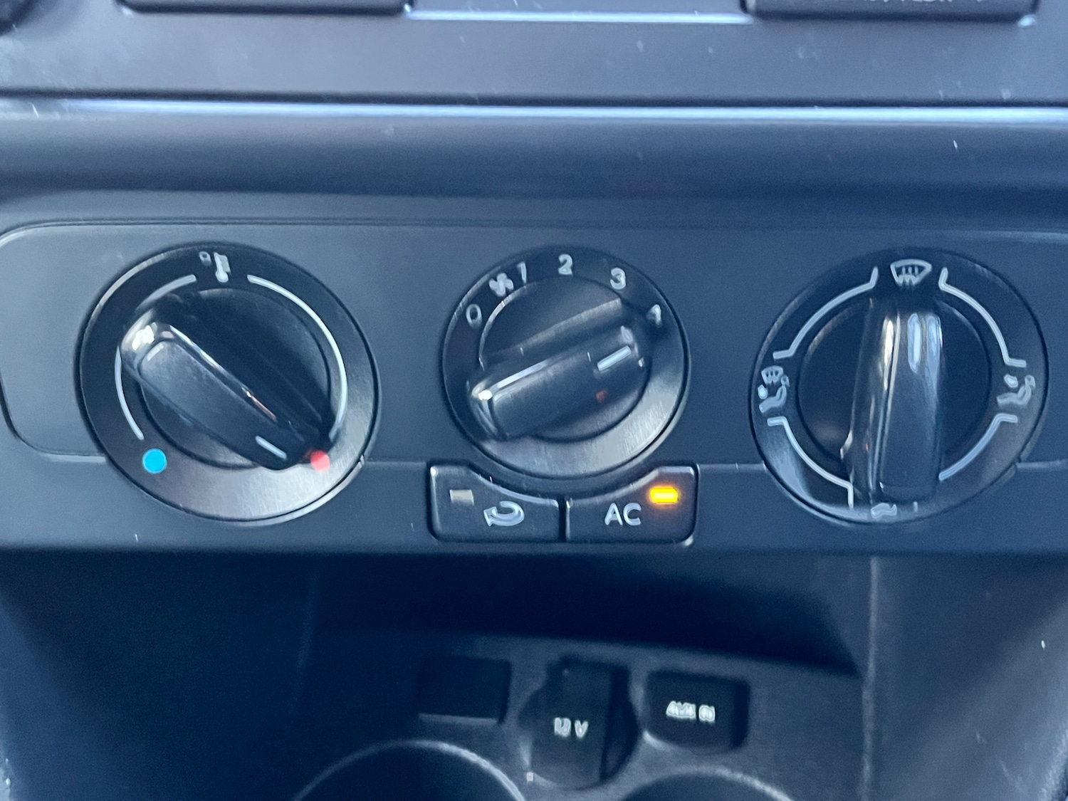 Used Volkswagen Polo 2014 for sale - 76931713: Photo 13