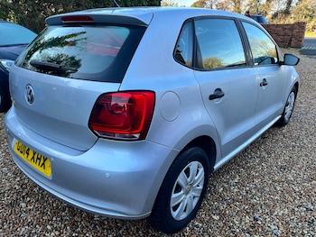 Used Volkswagen Polo 2014 for sale - 76931713: Photo