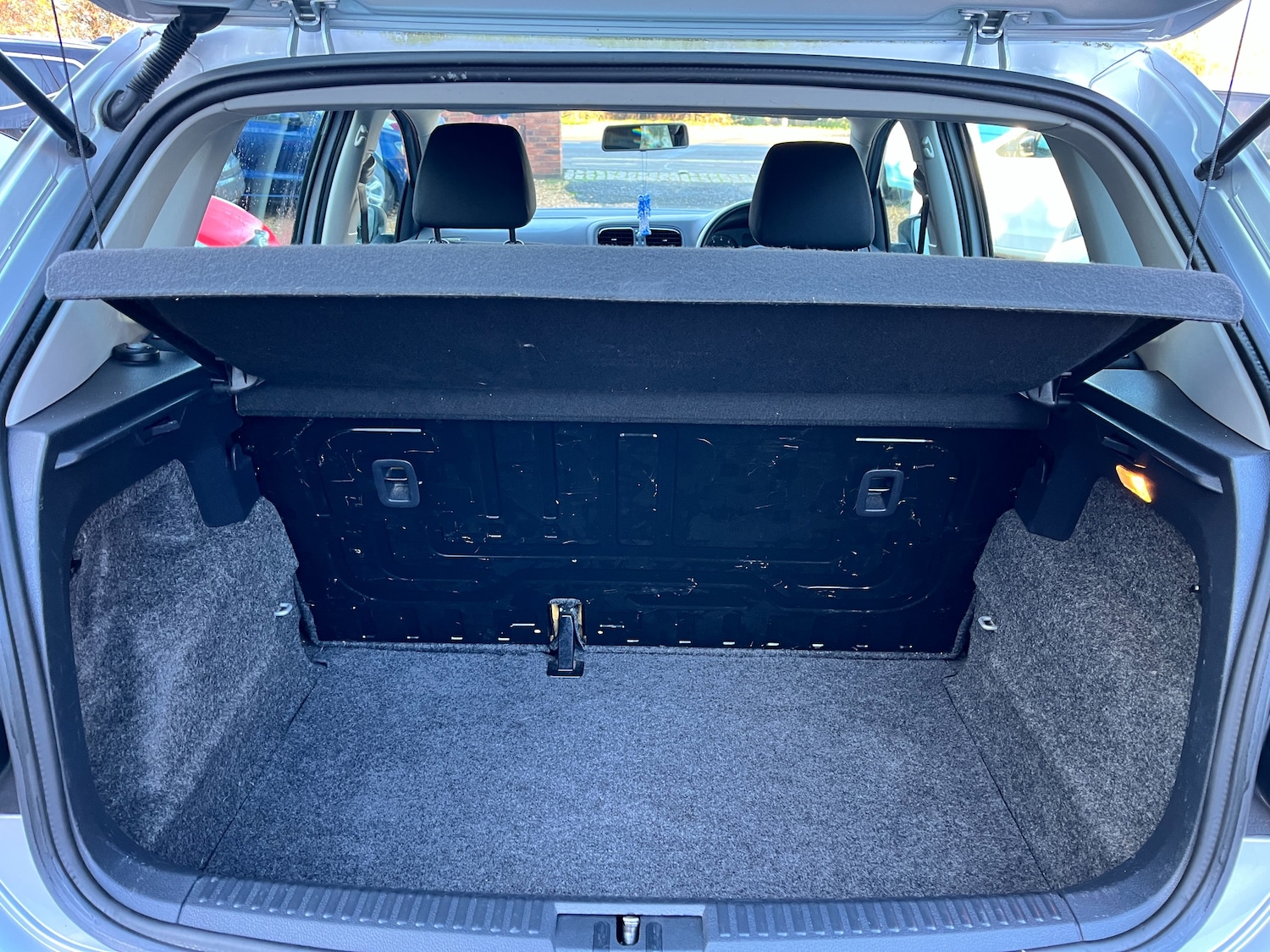 Used Volkswagen Polo 2014 for sale - 76931713: Photo 7