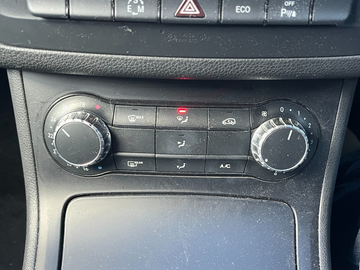 Used Mercedes-Benz B Class 2014 for sale - 76382785: Photo 17